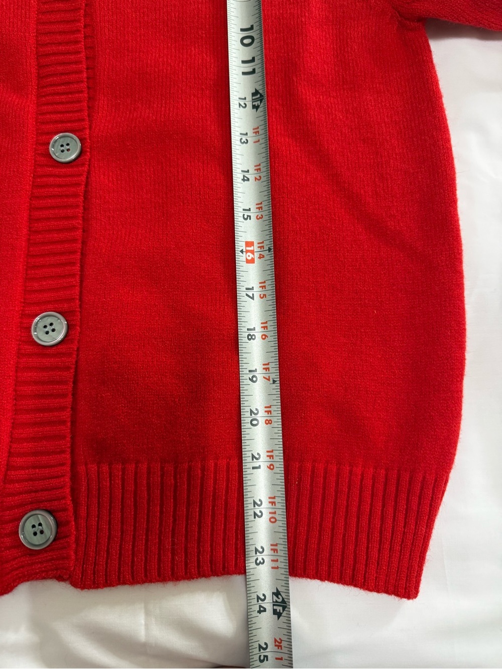Elegant Classic Women’s Red Button Long Sleeve Cardigan , Size M Excellent Cond. - Picture 11 of 11